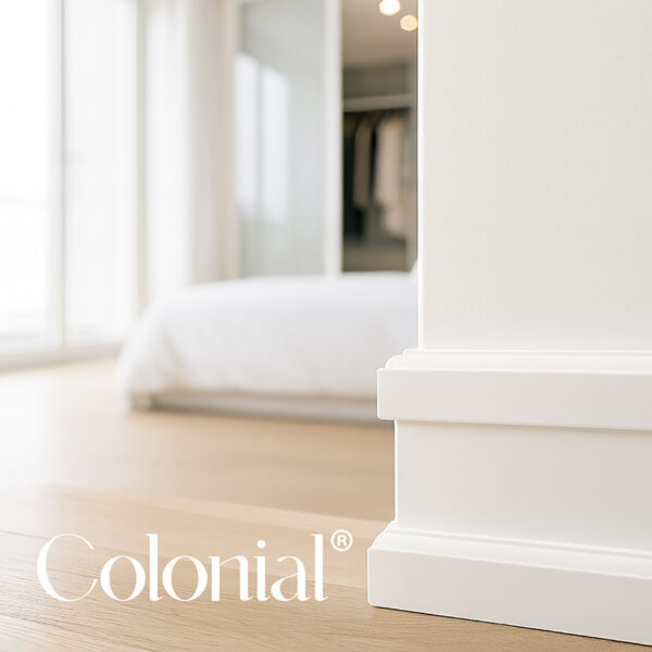 Rodapié blanco lacado Colonial ®