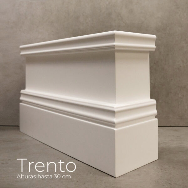 Rodapié blanco lacado Trento