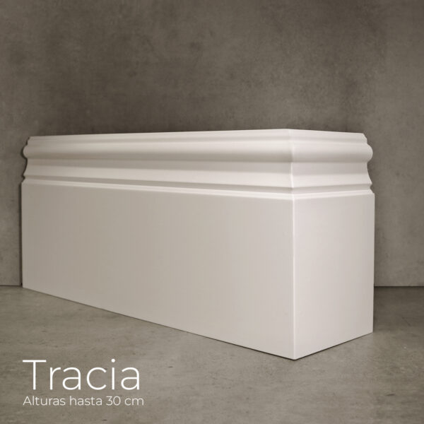 Rodapié blanco lacado Tracia