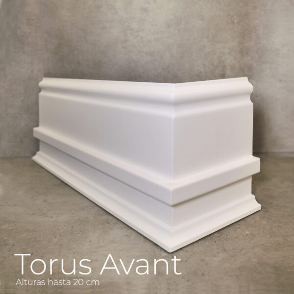 Rodapié blanco lacado Torus Avant