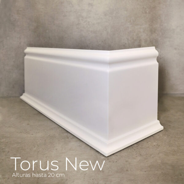 Rodapié blanco lacado Torus New